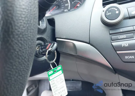 2009 Honda Accord 2.4 Ex from USA, damaged, VIN 1HGCP26739A009728